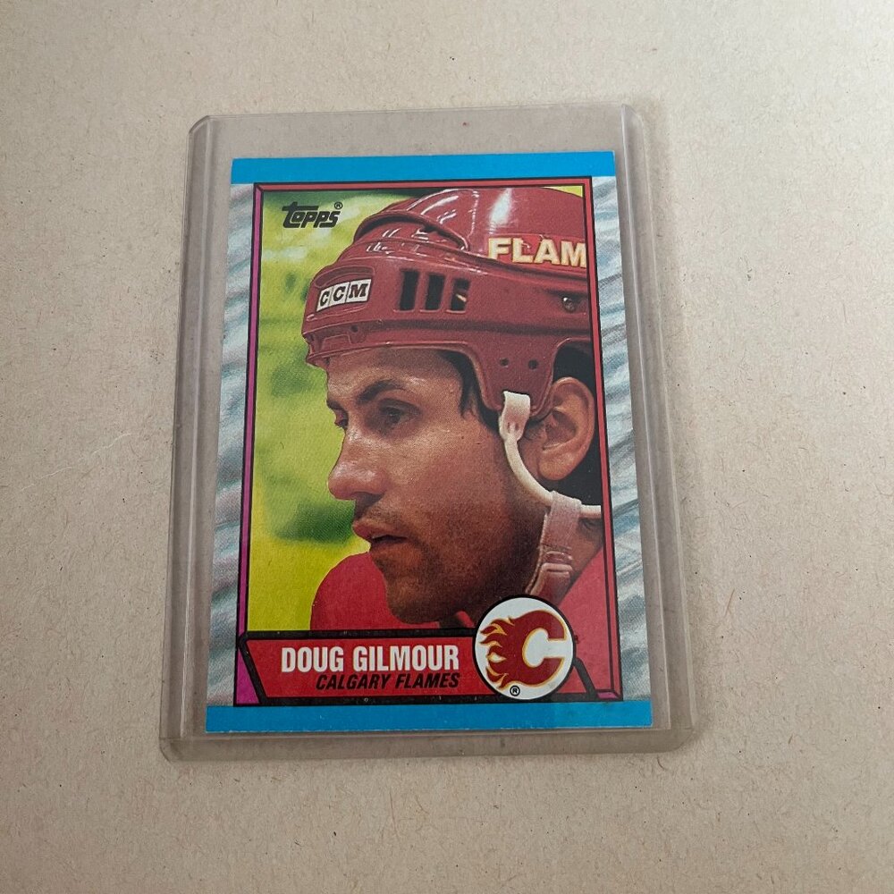 DOUG GILMOUR TOPPS CALGARY FLAMES HOCKEY CARD 1989-1990